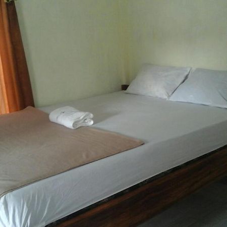 Pedek Homestay Praya Exterior foto